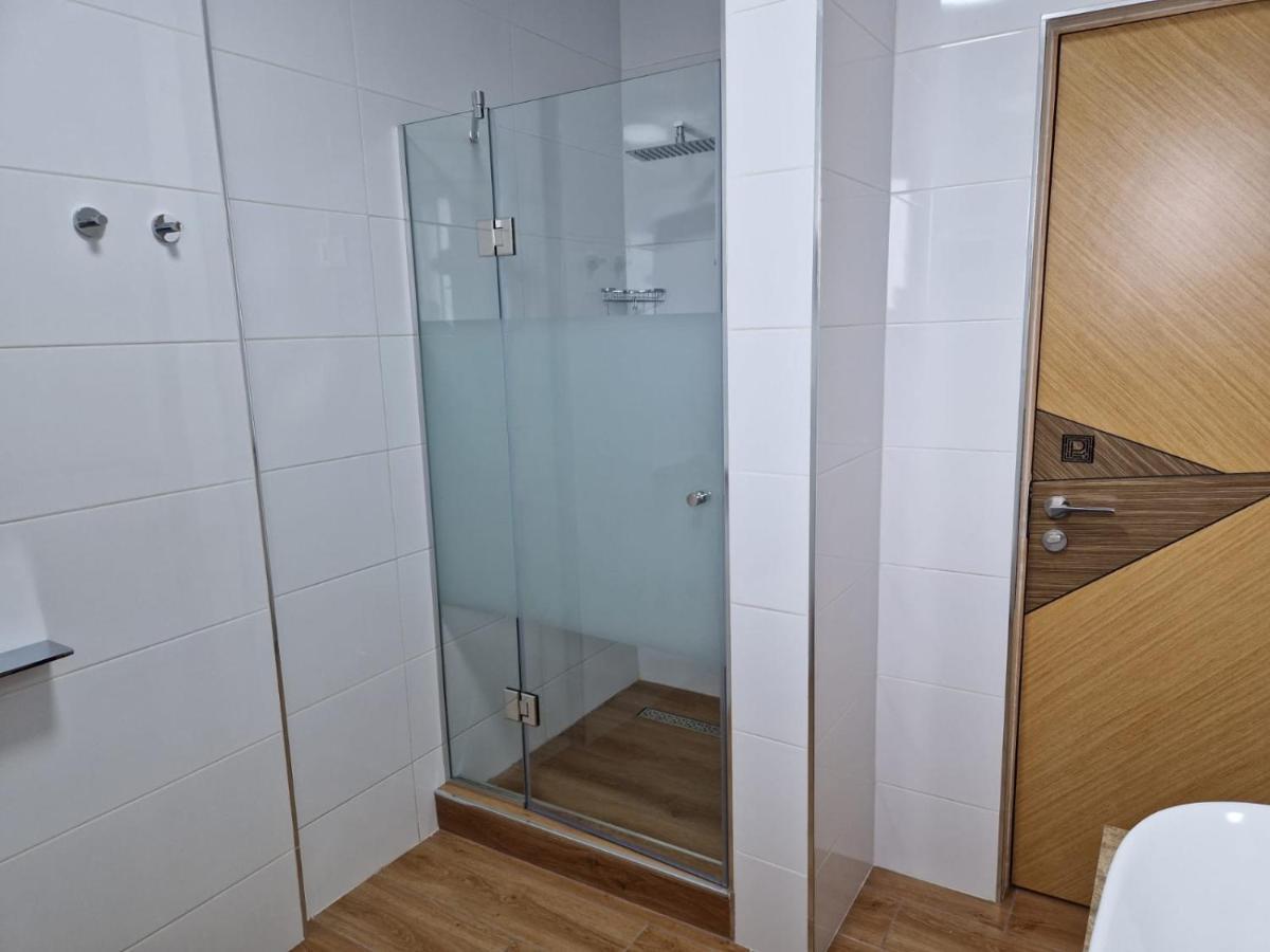 Promenada Sea View Lejlighed Năvodari Eksteriør billede